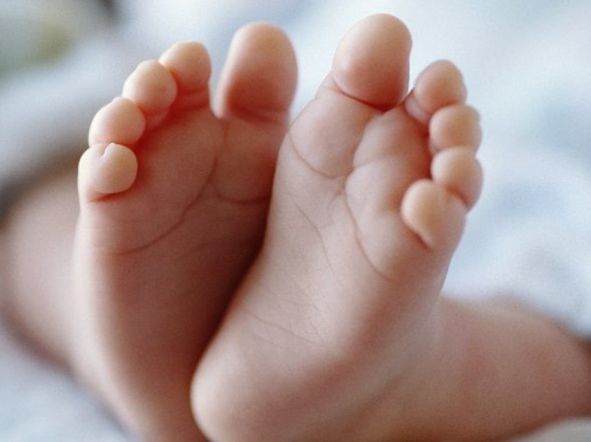 107 foshnje lindin për 91 orë në një spital gjinekologjik