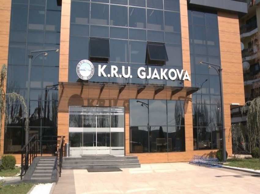 KRU “Gjakova” angazhon ekipe në kontrollimin e cilësisë së ujit të pijshëm