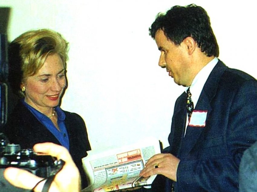 Kështu i ishin përgjigjur Clinton dhe Lavrov gazetarit shqiptar për Kosovën, në samitin botëror të vitit 2009 SHBA–Rusi