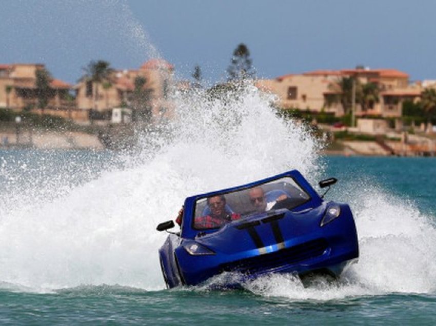 Egjipti prodhon makinën që ecën edhe në ujë, ja sa kushton 