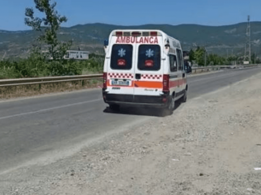Aksident i rëndë në Laç, plagoset rëndë drejtuesi i motorit