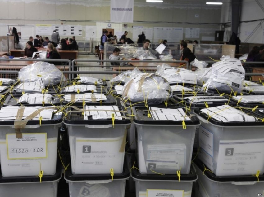 Përfundon numërimi i votave me kusht, KQZ nis numërimin e votave nga diaspora