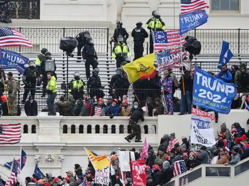 SHBA, drejtësia nuk fal/ 100 të arrestuar të tjerë për sulmin e Capitol-it