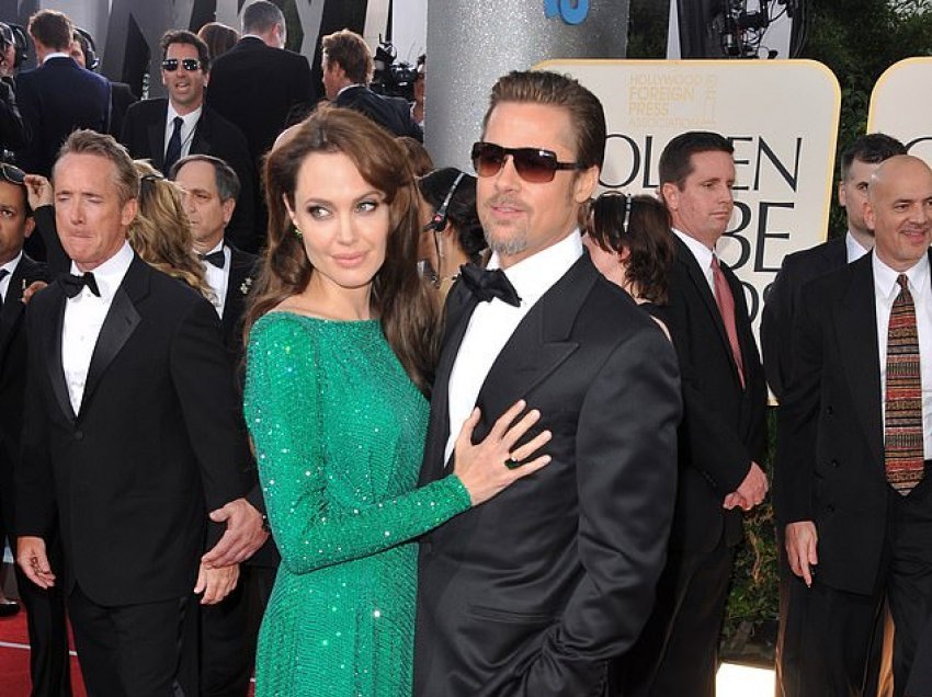 Angelina Jolie do publikojë provat ku dëshmon dhunën dhe abuzimin në familje nga Brad Pitt
