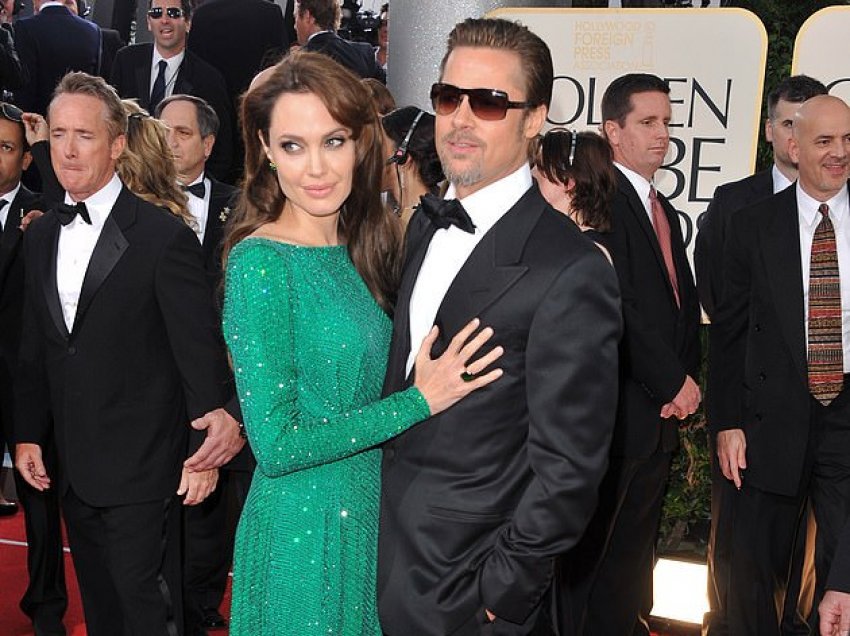 Brad Pitt është lënduar nga ajo që i bëri Angelina Jolie