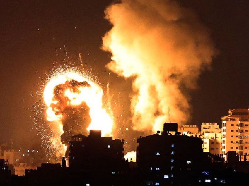 Mbi 20 të vdekur si pasojë e sulmeve raketore në Gaza