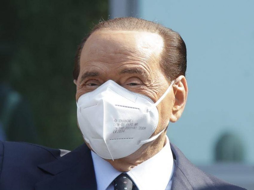 Berlusconi përsëri në spital me probleme shëndetësore të lidhura me COVID-19
