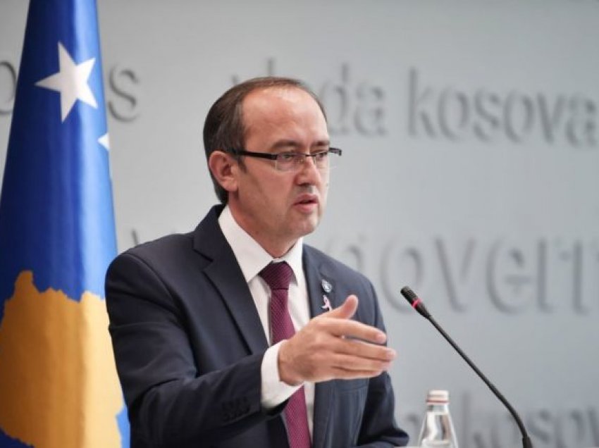 Hoti falënderon eurodeputetin që tha se liberalizimi i vizave për Kosovën duhet të ndodhë tani