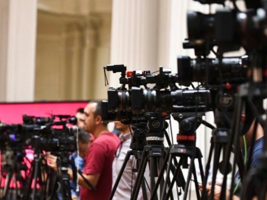 Fushatat mediale të qeverisë, rrezik për ndikim në media