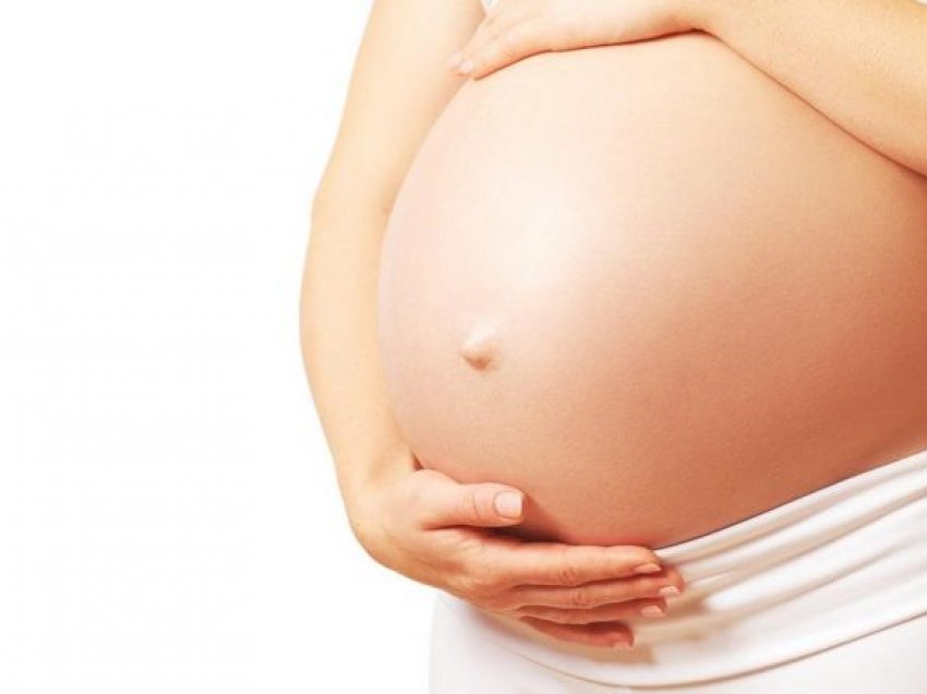 Tri këshilla për të kaluar më lehtë tremujorin e parë të shtatzënisë
