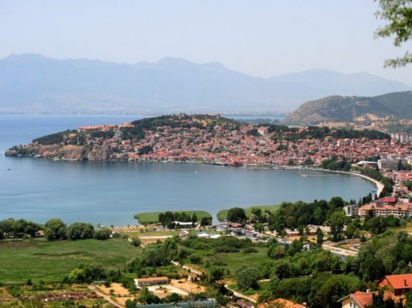 UNESCO sërish rekomandoi që Ohri të vendoset në Listën e Trashëgimisë Botërore të rrezikuar