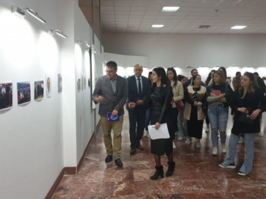 Në Tiranë promovohet monografia “Yje mbi dafina” kushtuar 21 policëve të Kosovës të rënë në detyrë