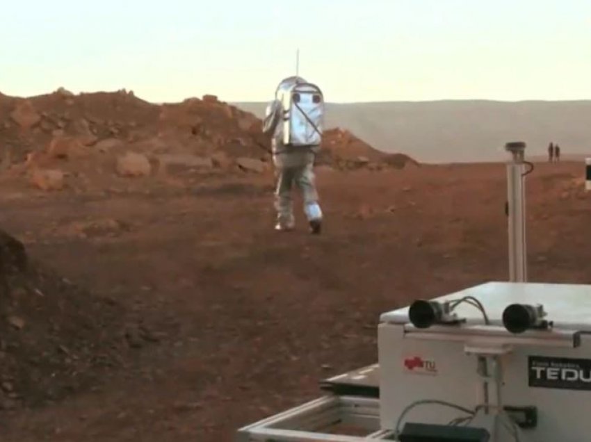 Simulimi i misionit në Mars në shkretëtirën Negev 