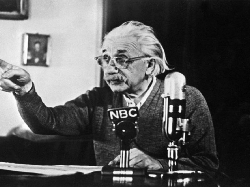 Dorëshkrimi i Einstein u shit për 11.6 milionë euro, shuma më e madhe deri më tani