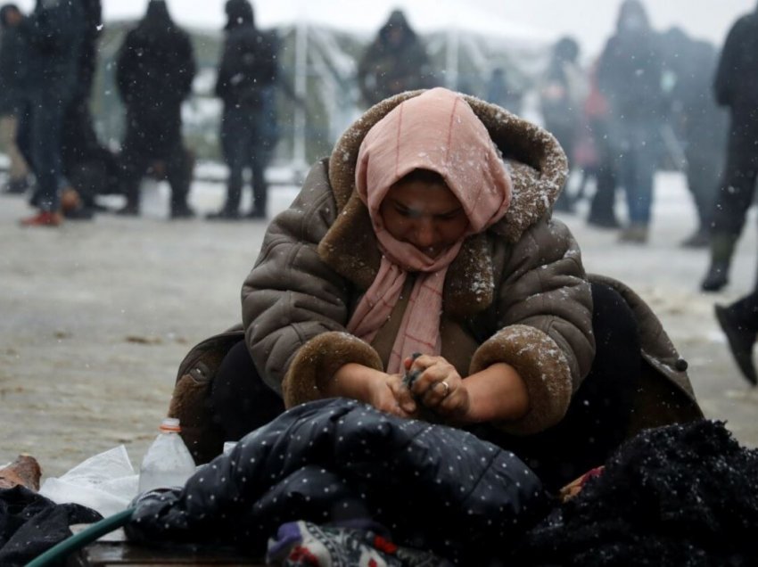 Rreth 600 migrantë do të kthehen nga Bjellorusia në Irak