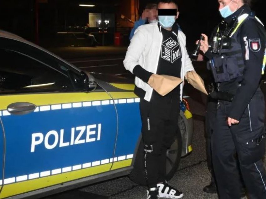 Sherr masiv në Gjermani, 25 vjeçari shqiptar goditet me thikë në kokë dhe shpinë