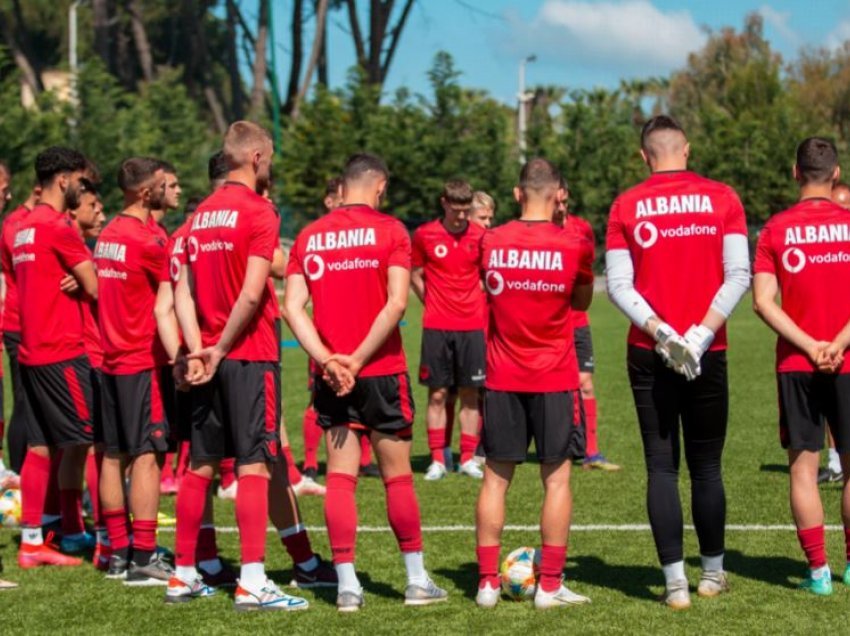 Shqipëria përgatitet për Slloveninë, Eljo Toçi i bashkohet ekipit