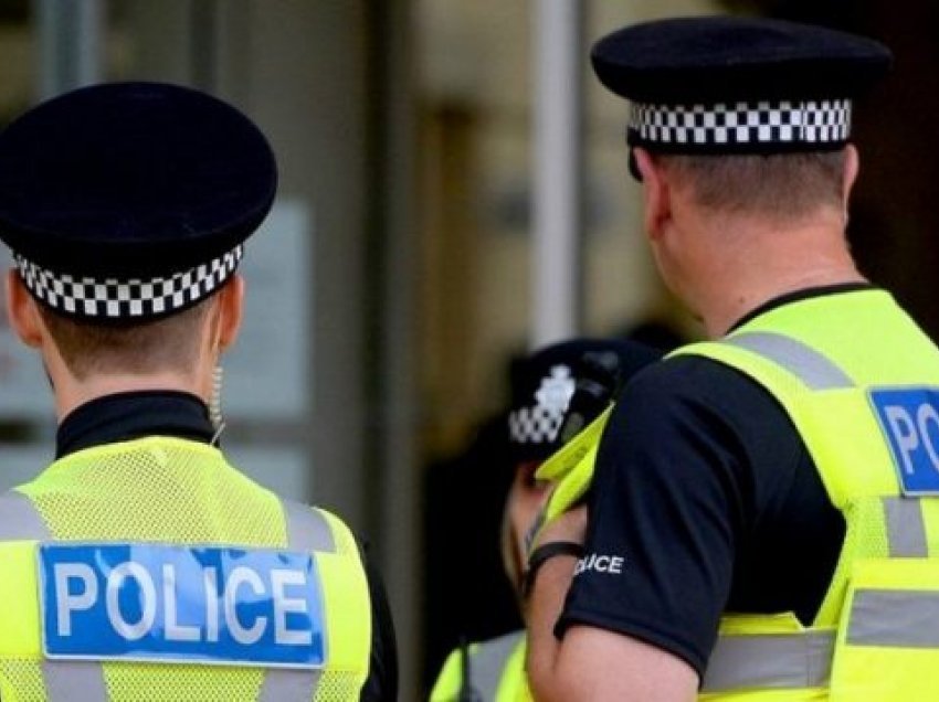 Policia britanike po përballet me qindra ankesa për sulme seksuale
