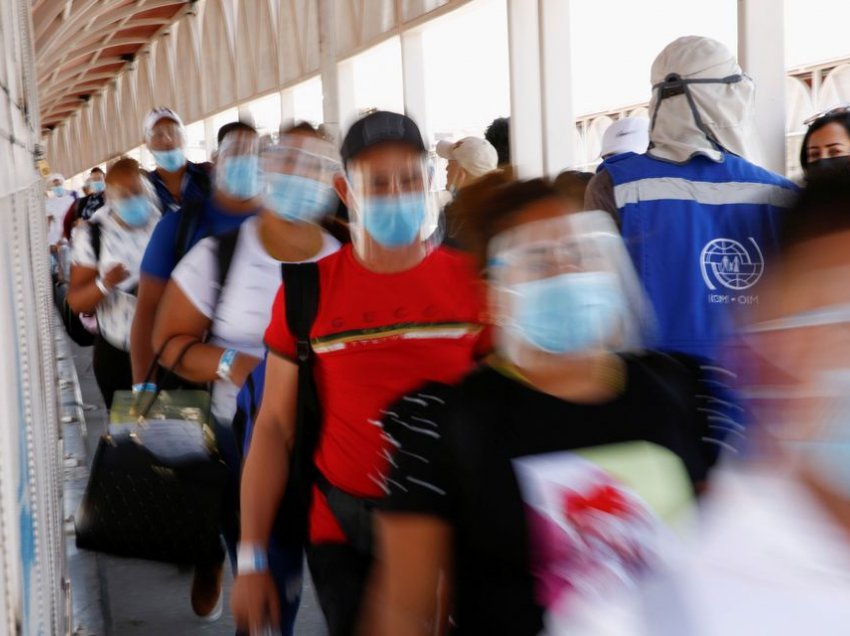 Meksikë: Gati dy mijë emigrantë të parregullt brenda një dite 