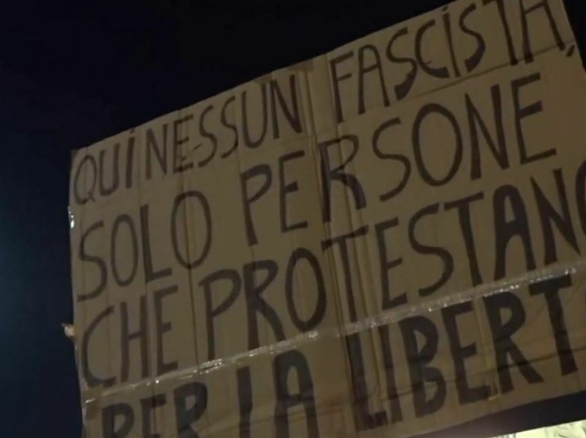 Nuk u ndalën as këtë fundjavë, protesta kundër certifikatës së gjelbër në Milano