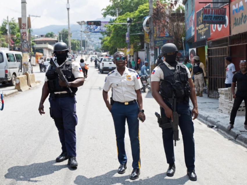 WSJ: Banda haitiane kërkon 17 milionë dollarë për misionarët e marrë peng
