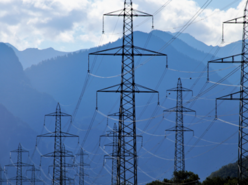 Punimet në rrjet, KEDS njofton se kush mbetet nesër pa energji-elektrike