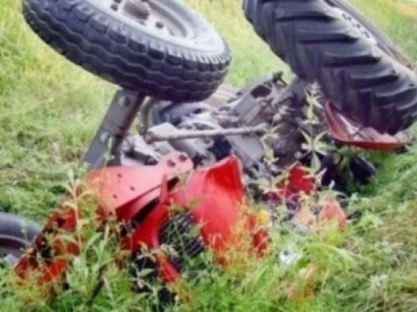 Gjilan: Vdes një person pasi u rrokullis me traktorin e ngarkuar me dru