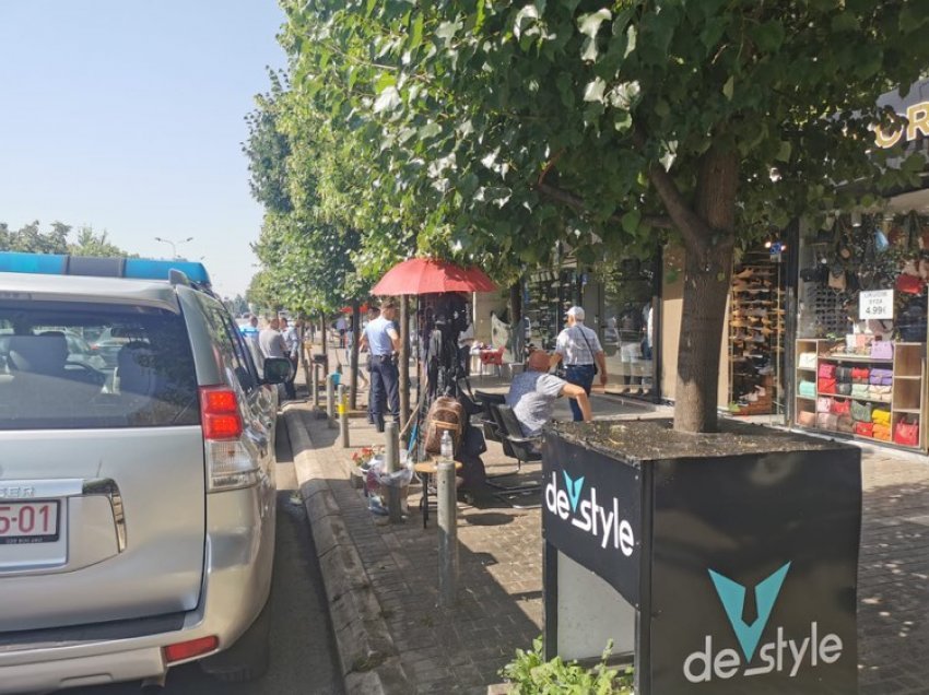 Pronarët e katër lokaleve në rrugën “Xhorxh Bush” në Prishtinë kërcënojnë me vetëgjyqësi