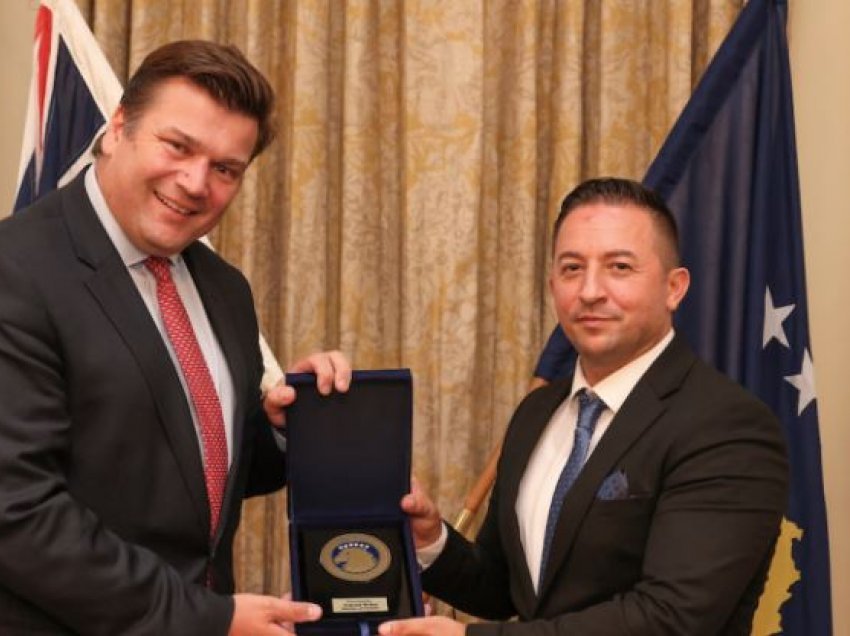 Kosova dhe Britania nënshkruajnë Marrëveshjen e Bashkëpunimit Bilateral të Mbrojtjes