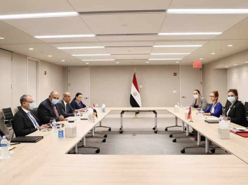 New York, Xhaçka takon homologun egjiptian: Me rëndësi mbajtja e sesionit të Parë të Komisionit të Përbashkët Ekonomik
