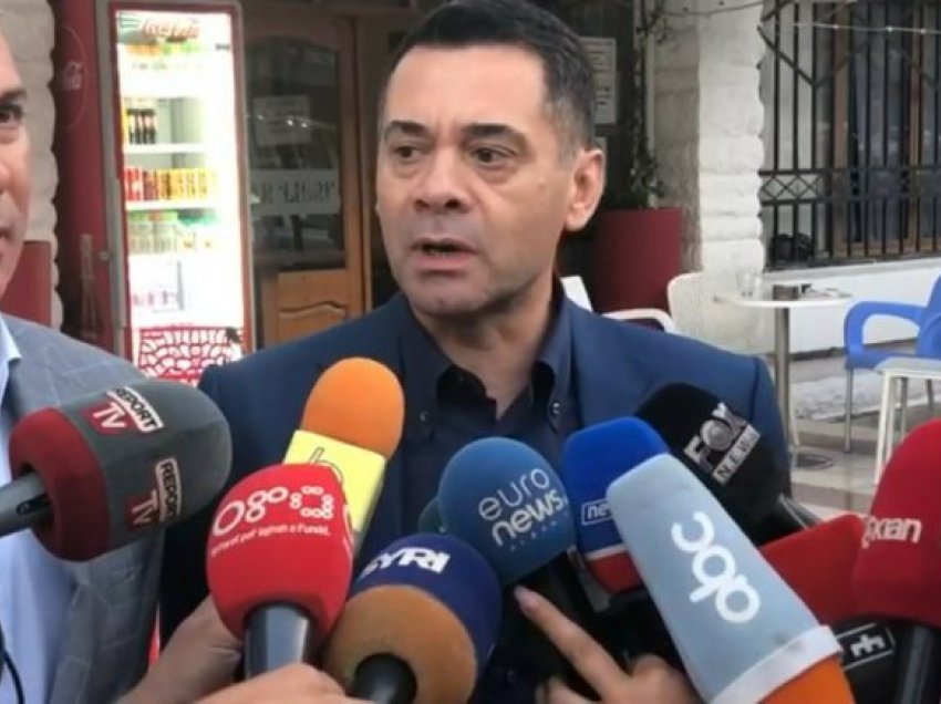 Gjiknuri prezantoi drejtuesin e ri politik të PS në Vlorë, reagon Ahmetaj
