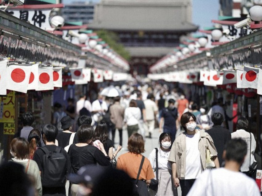 Nga 1 tetori Japonia lehtëson kushtet e karantinimit për pasagjerët e vaksinuar, njihuni me rregullat e reja