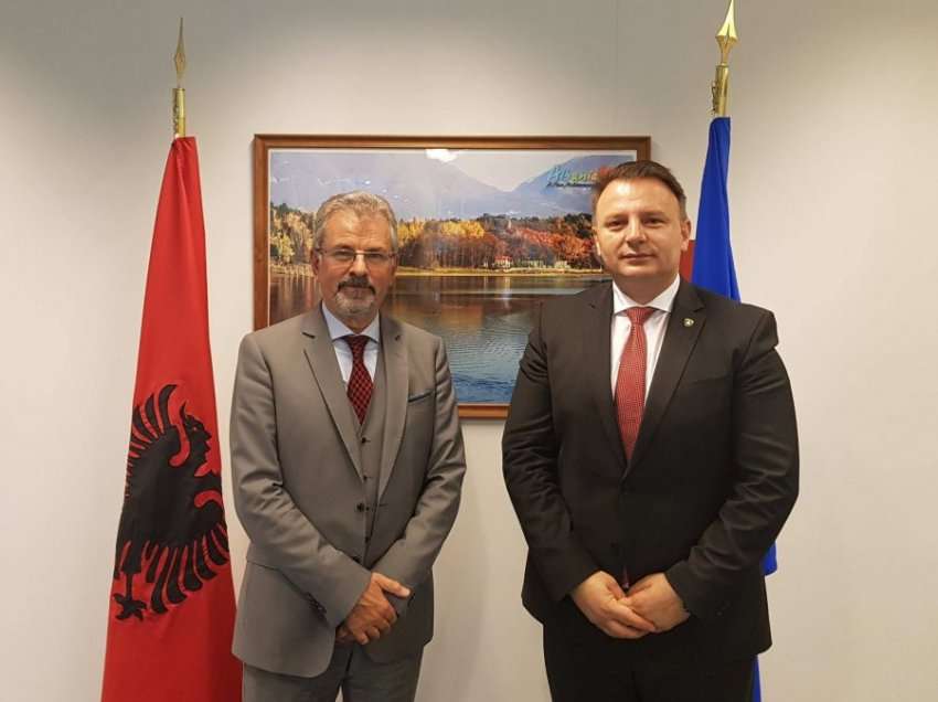 13 vjet Shqipëria në NATO, Zemaj e falënderon ambasadorin shqiptar për përkrahjen e Kosovës drejt anëtarësimit