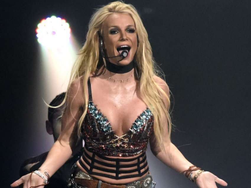 Britney Spears do të rrëfejë gjithçka në librin e ri