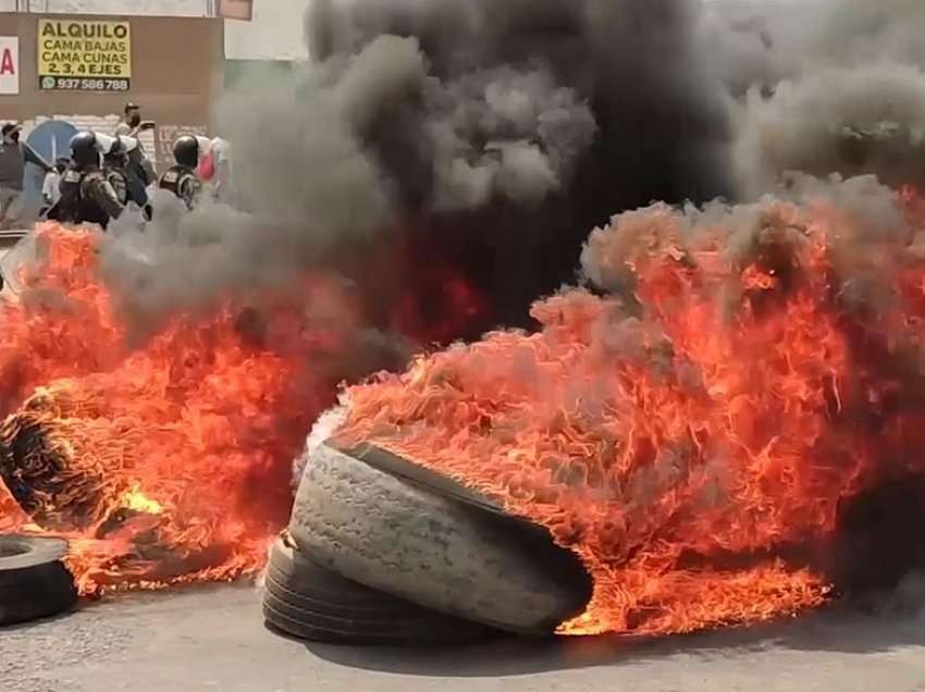 Trazira në Peru, punëtorët e transportit protestojnë kundër rritjes së çmimit të naftës