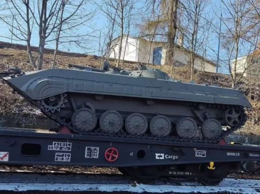 Vendi i parë i NATO-s që dërgon tanke në Ukrainë