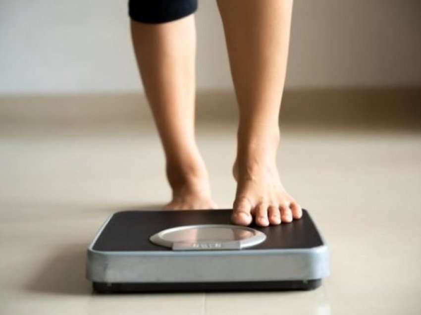 Ja 5 metodat e sigurta për të humbur peshë në mënyrë të shëndetshme