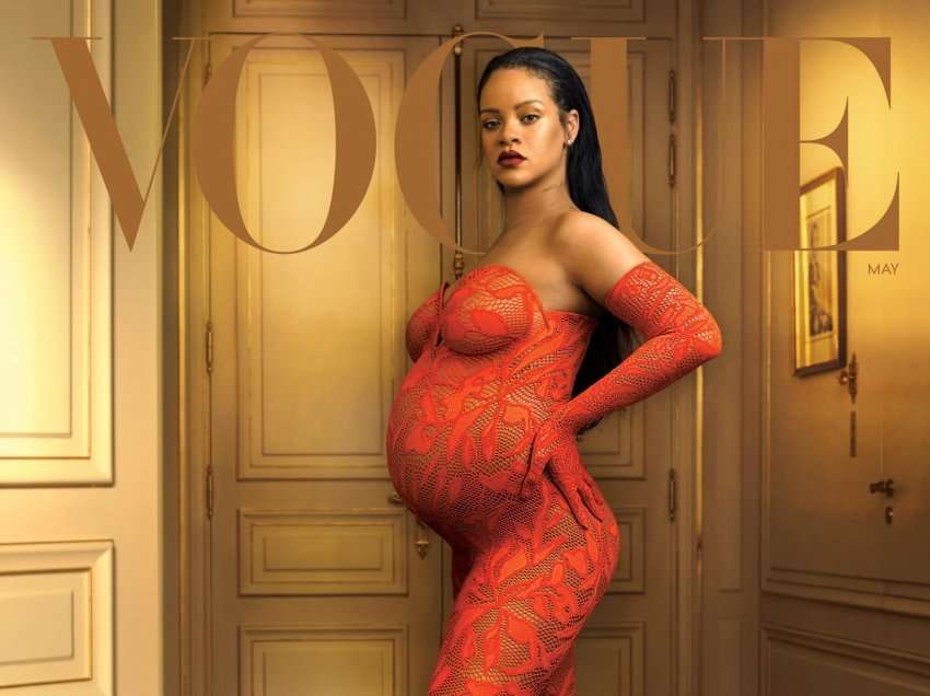 Rihanna e guximshme me veshjet në shtatzëni