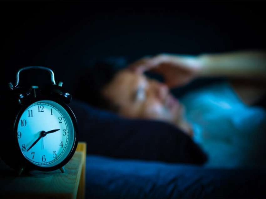 Këto janë rreziqet shëndetësore që sjell mungesa e gjumit