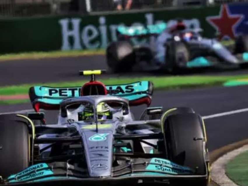 Mercedes kundër Hamiltonit
