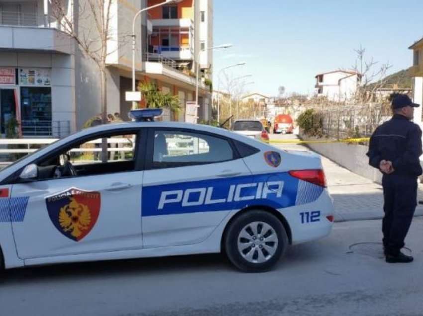 La fëmijën rrugëve, policia i vihet pas 30-vjeçares nga Elbasani