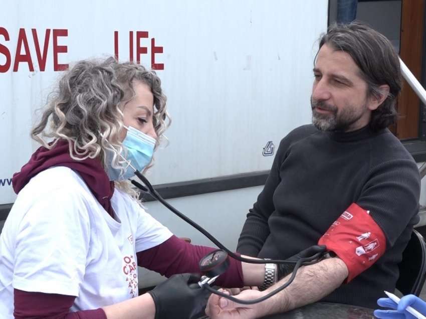 Rama dhuron gjak në Ditën e Dëshmorëve të Prishtinës