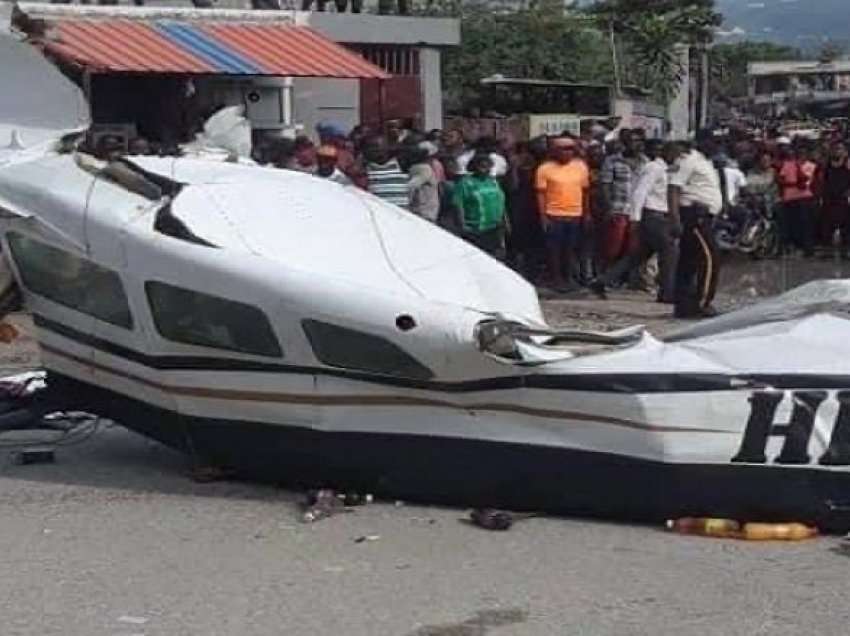Disa të vdekur pasi një aeroplan i vogël u rrëzua në një rrugë të Haitit