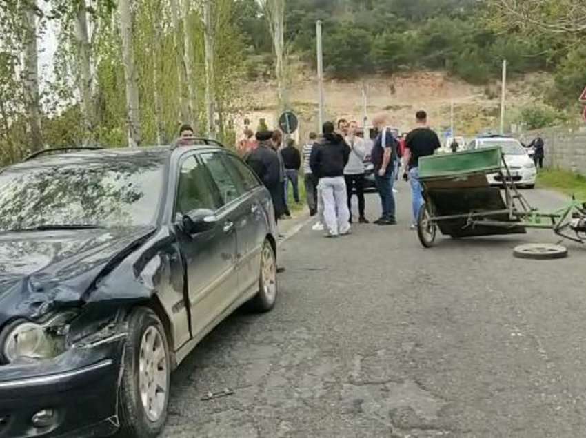 E rëndë në Lezhë/Motorçikli i drejtuar nga një i mitur përfshihet në aksident, plagosen tre fëmijë