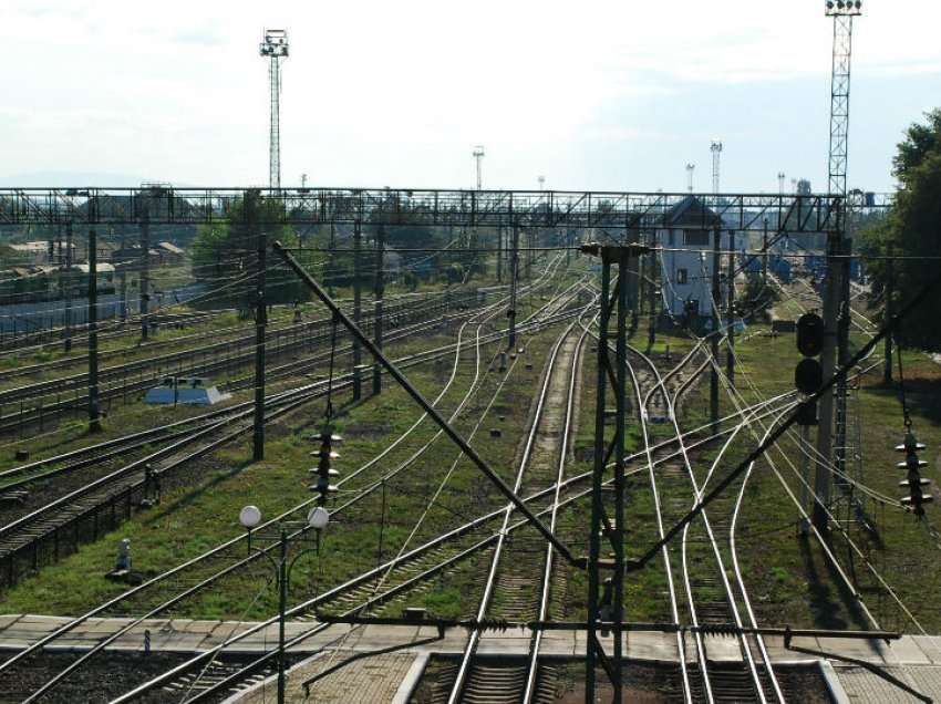 Infrastruktura hekurudhore gjithnjë e më shumë në shënjestër nga Rusia