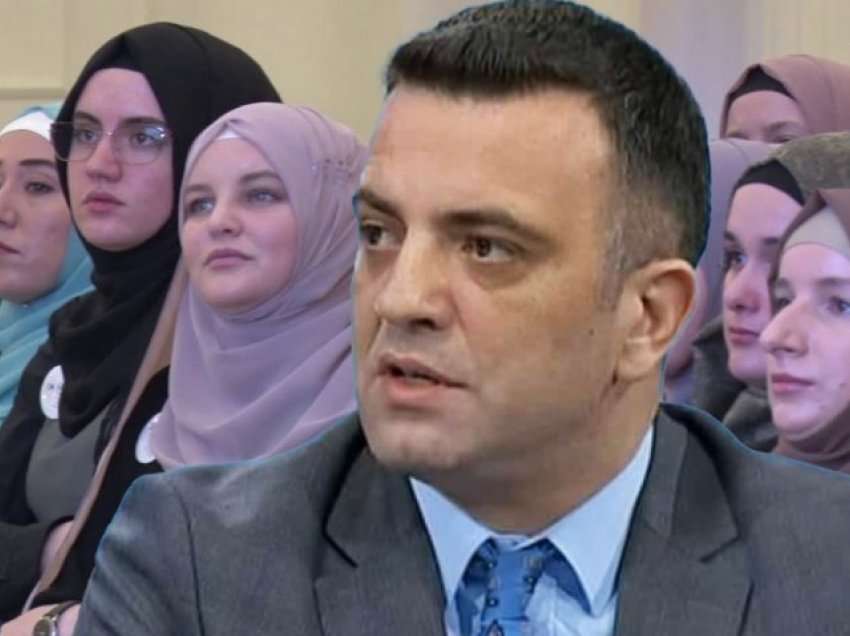 Pozhari sërish flet për mbulesën: Myslimanet e Kosovës sa më shumë të “islamizohen” e jo të arabizohen!