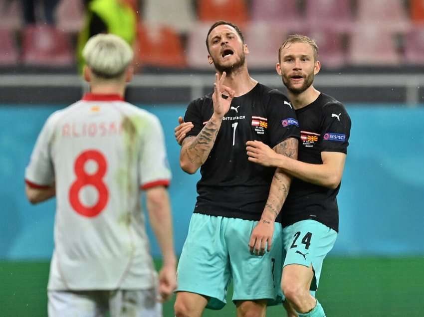 Mediumi serb: Manchester Utd refuzoi serbin për shkak se shau nënën shqiptare!