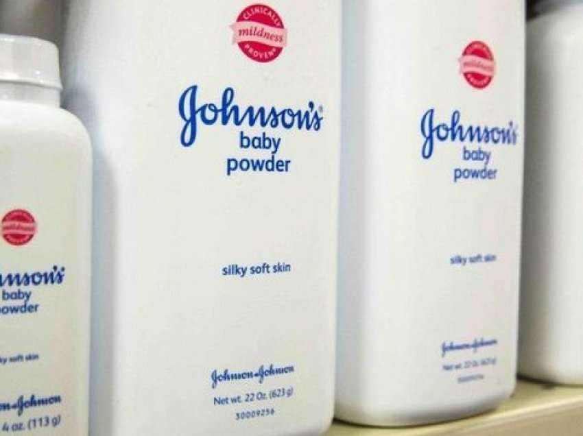 Pas akuzave të shumta, Johnson & Johnson ndalon prodhimin e pudrës së bebeve në gjithë botën