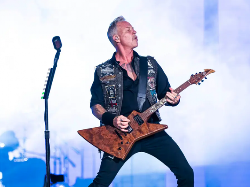 Pas 25-vjetësh martesë, anëtari i ‘Metallica’ shpall divorcin