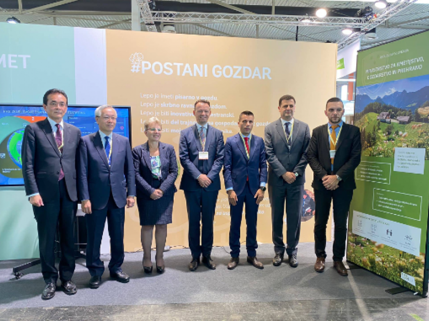 Ministri Peci merr pjesë në Panairin e 60-të Ndërkombëtar AGRA 2022 në Slloveni 